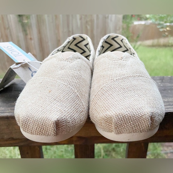 TOMS Women's Alpargata Natural Heritage Canvas Slip-On Loafers. Round toe flats - Picture 5 of 17